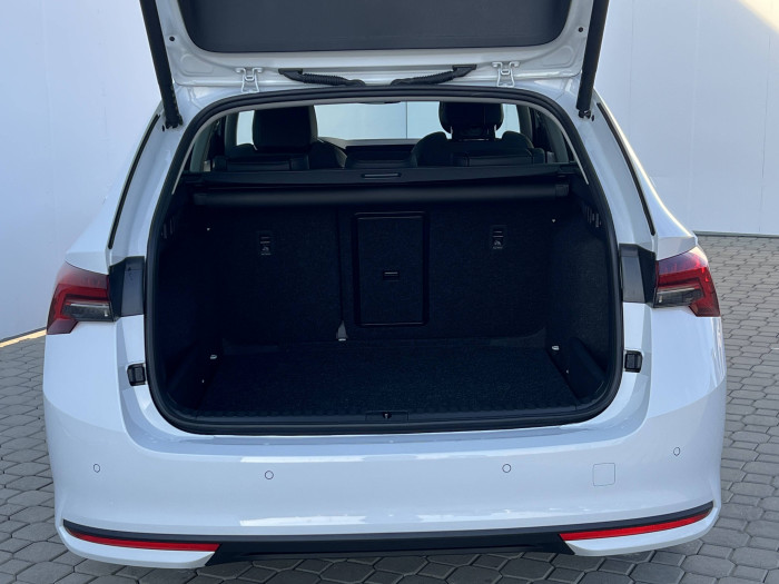 Škoda Octavia Combi 130 let Premium 7DSG 1,5TSI / 110kW na operativní leasing