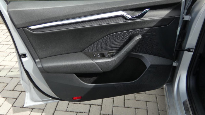 Škoda Octavia Combi 2,0 TDI Style 4x4 DSG 11 na operativní leasing