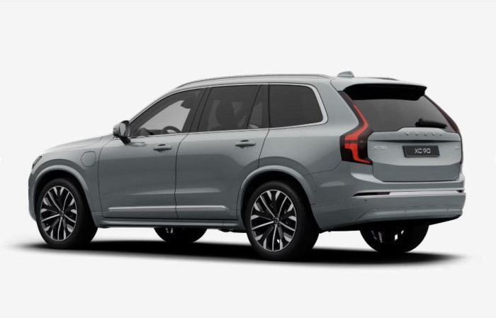 Volvo XC90 T8 AWD Plug-in BRIGHT PLUS 7m na operativní leasing