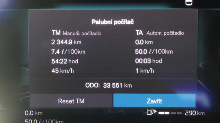 Volvo XC40 B3 PLUS DARK DCT na operativní leasing