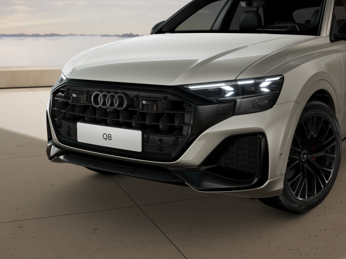Audi Q8 SUV TDI quattro 210 kW na operativní leasing
