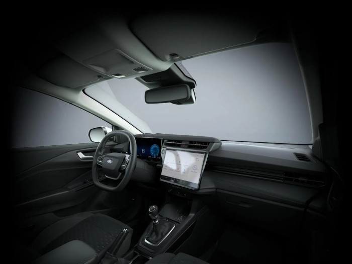 Ford Puma Titanium 1.0 92 kW Benzín Manuální převodovka na operativní leasing