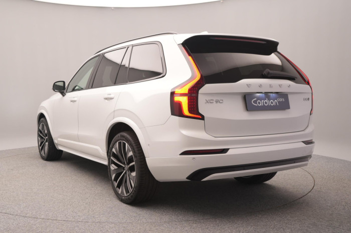 Volvo XC90 B5 AWD AUT DARK ULTRA 7-míst na operativní leasing