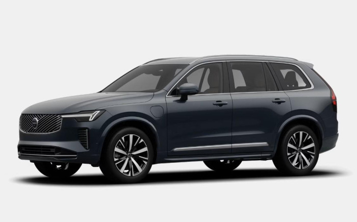 Volvo XC90 T8 AWD Plug-in CORE 7m na operativní leasing