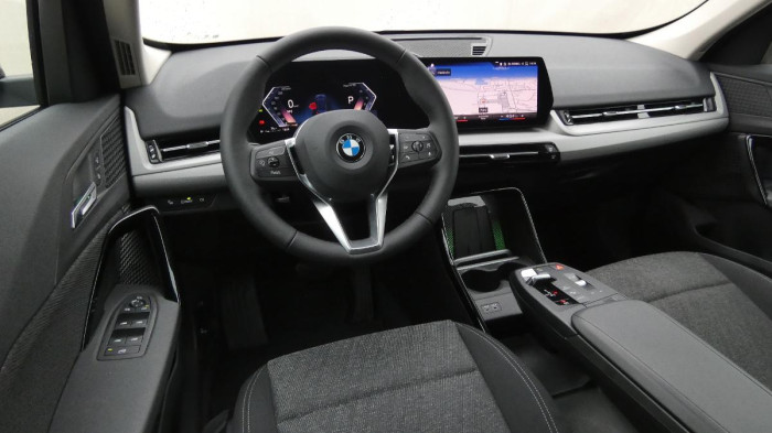 BMW X1 sDrive 18i Advantage na operativní leasing