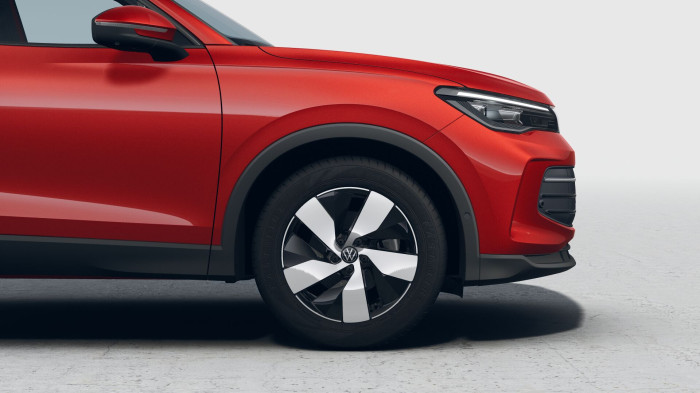 Volkswagen Tiguan People 1,5 eTSI 110 kW mHEV na operativní leasing