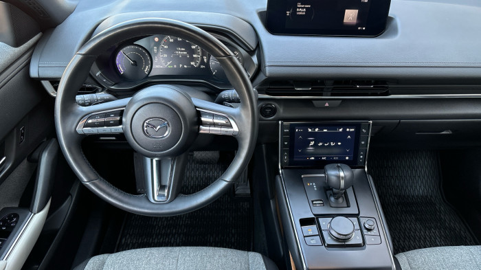 MX-30 R-EV AT 2WD EXCLUSIVE-LINE na operativní leasing