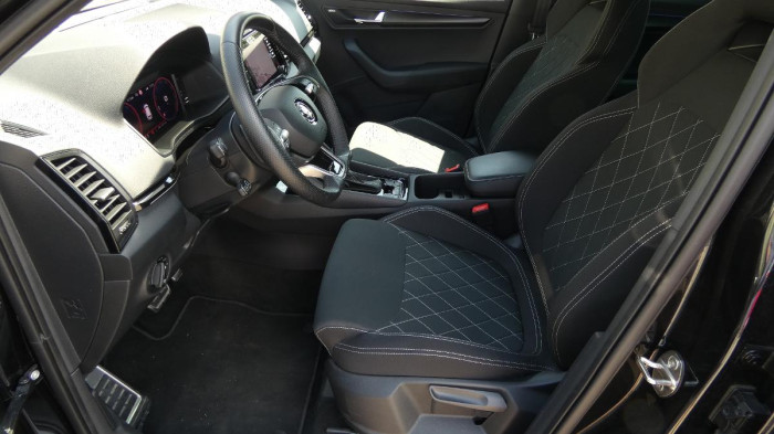 Škoda Karoq 2.0TDI 110kW Sportline 4x4 DSG na operativní leasing