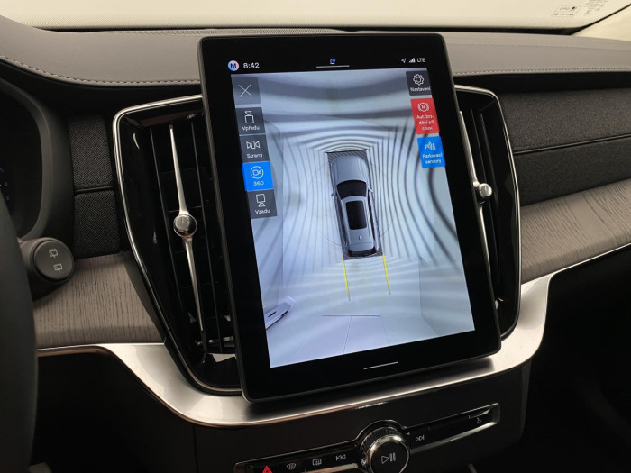 Volvo XC90 B5 AWD AUT BRIGHT ULTRA 7míst na operativní leasing