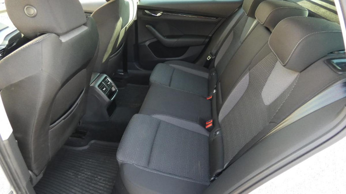 Škoda Octavia Combi 2,0 TDI Ambition na operativní leasing