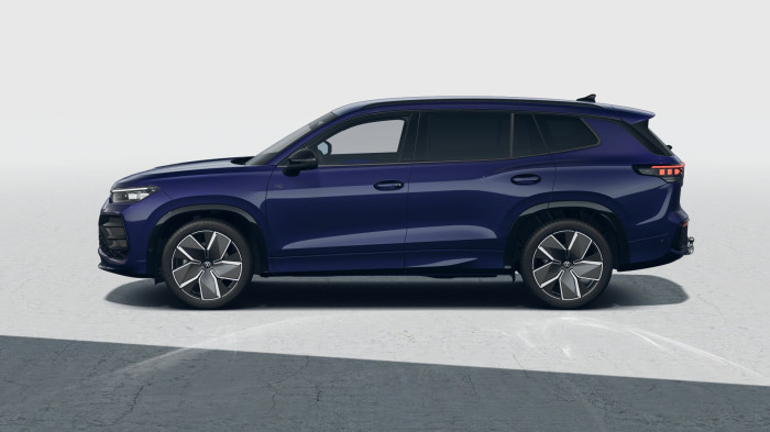 Volkswagen Tayron R-Line People 150 kW eHybrid na operativní leasing