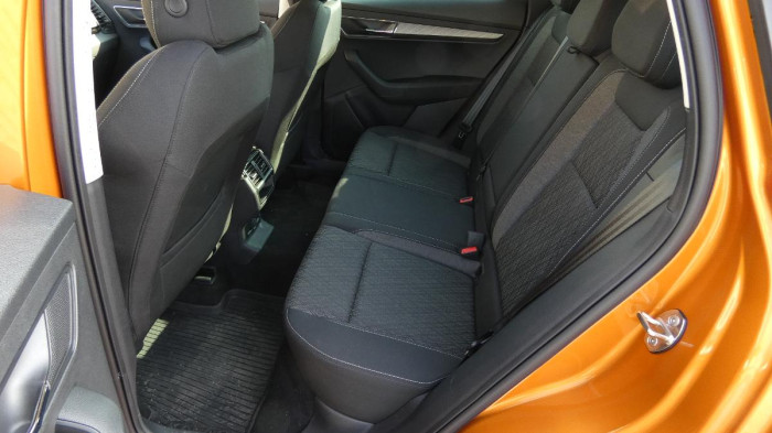 Škoda Karoq 1,5 TSI Style na operativní leasing