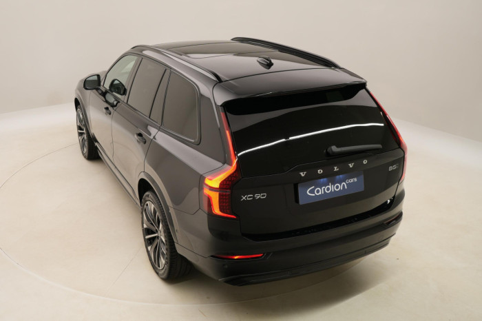 Volvo XC90 B5 AWD AUT DARK PLUS 7míst na operativní leasing