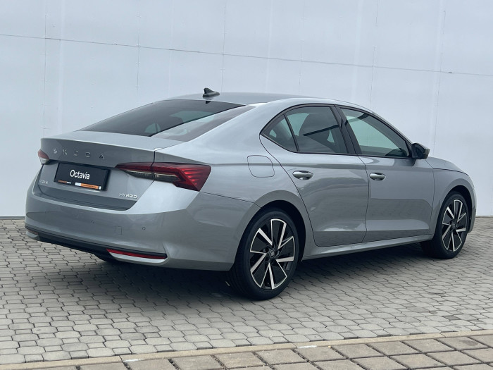 Škoda Octavia Dynamic 7DSG 1,5TSI / 110kW na operativní leasing