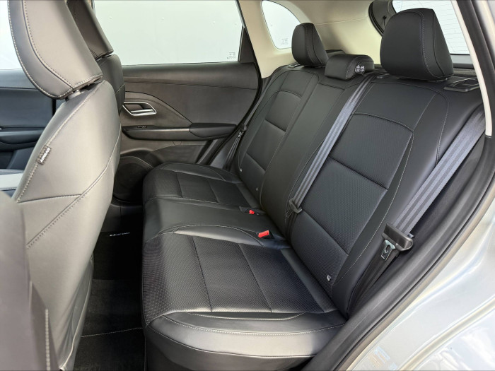 MG ZS Hybrid+ Exclusive AT 1,5 / 145kW na operativní leasing