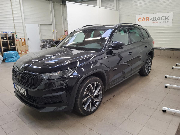 Škoda Kodiaq 2,0 TSI Sportline DSG 4x4 na operativní leasing