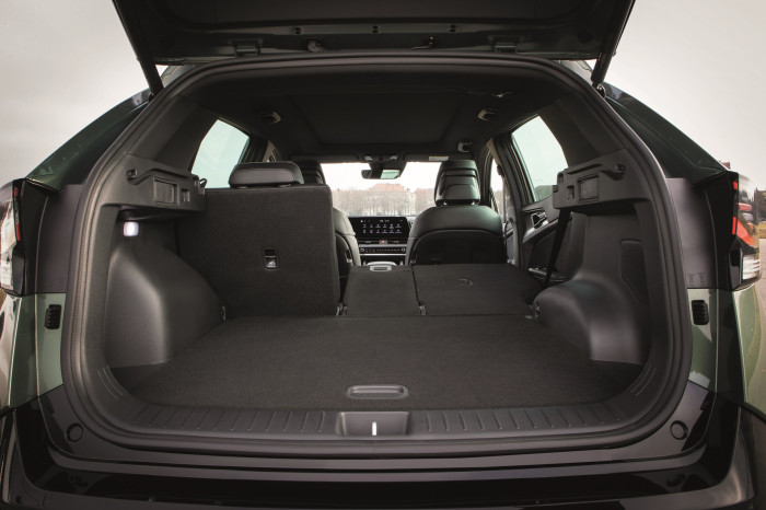 KIA Sportage 1.6 T-GDI 4x4 HEV 6AT GT-LINE automat na operativní leasing