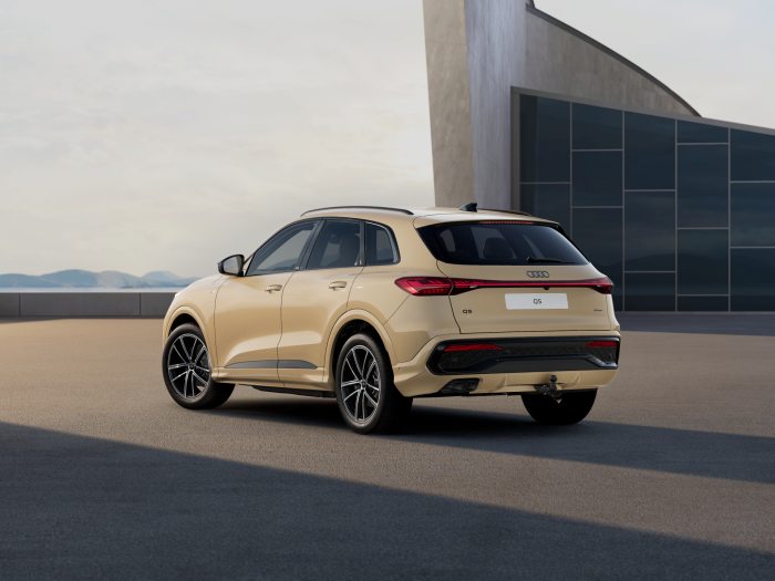 Audi Q5 TDI quattro 150 kW na operativní leasing