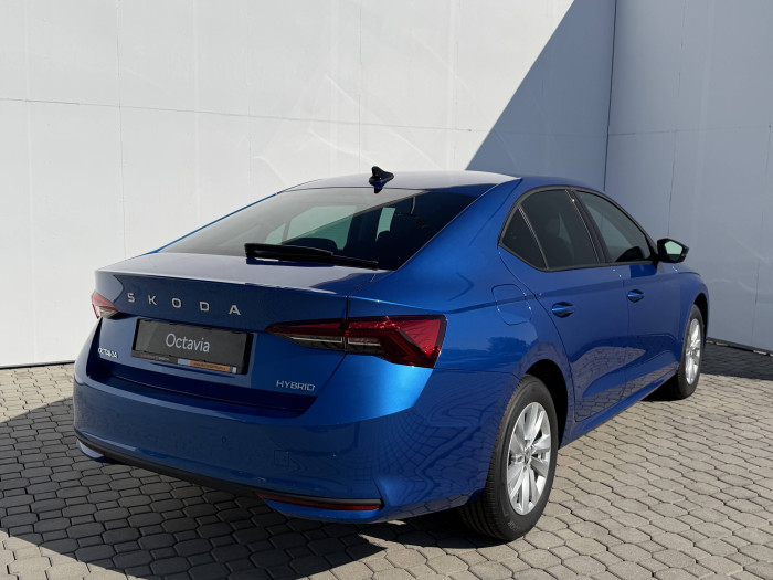 Škoda Octavia 130 let 7DSG m-HEV 1,5TSI / 110kW na operativní leasing