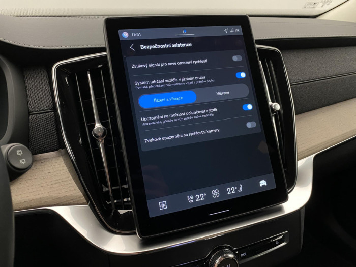 Volvo XC90 B5 AWD AUT BRIGHT PLUS 7míst na operativní leasing