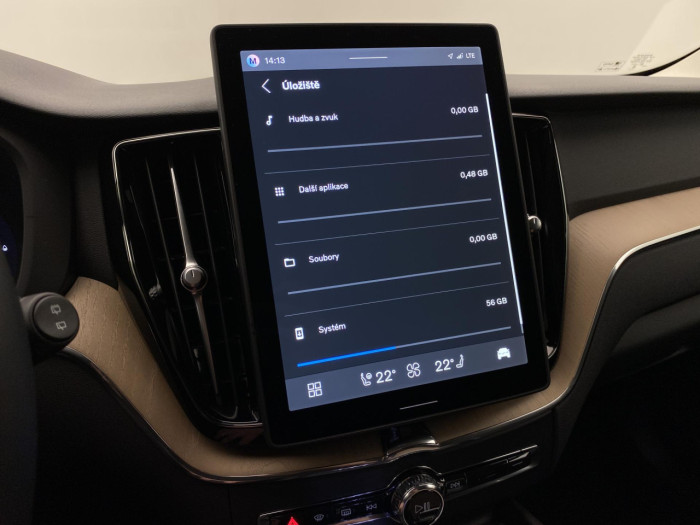 Volvo XC60 T6 AWD AUT BRIGHT PLUS na operativní leasing