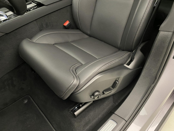 Volvo XC90 B5 AWD AUT BRIGHT PLUS na operativní leasing