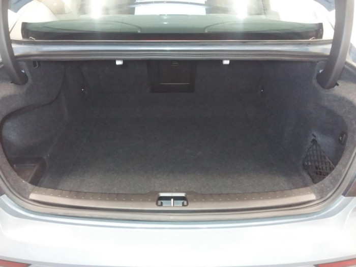 Volvo S60 B5 AWD Ultimate Dark na operativní leasing