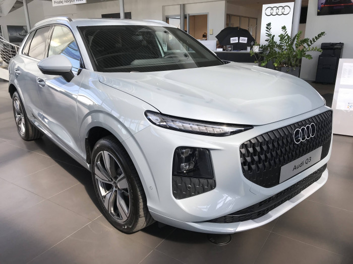 Audi Q3 quattro ST7 2,0TFSI / 150kW na operativní leasing