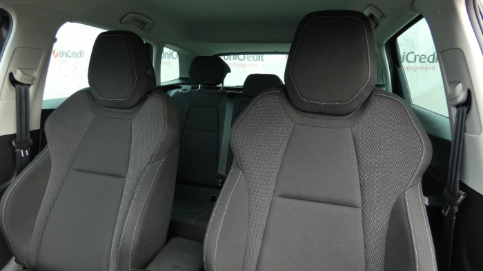 Škoda Karoq 1,5 TSI Ambition DSG na operativní leasing