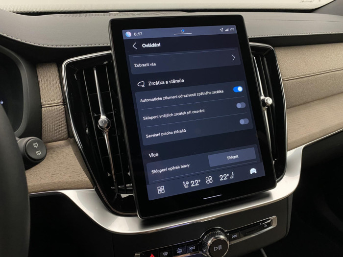 Volvo XC90 T8 AWD RECHARGE BRIGHT PLUS 7m na operativní leasing