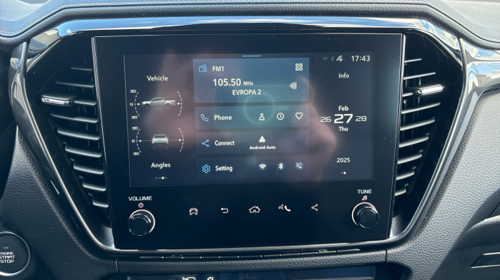 Isuzu Double cab V-CROSS 4X4 AT na operativní leasing