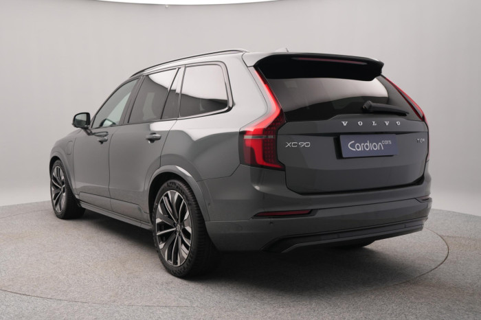 Volvo XC90 T8 AWD Plug-in DARK PLUS 7m na operativní leasing
