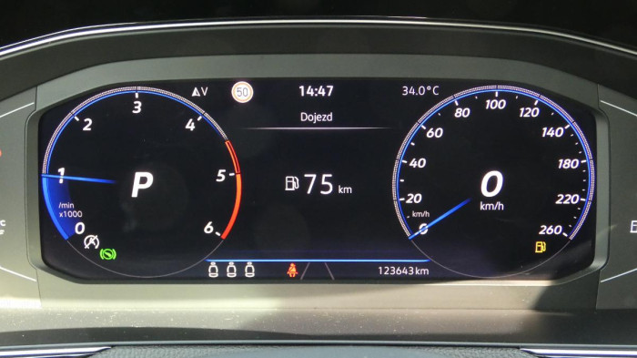 Volkswagen Passat 2.0 TDI 147kW BMT 4MOT DSG Ele na operativní leasing