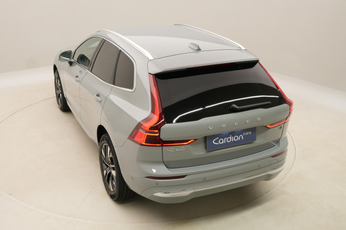 Volvo XC60 B5 AWD AUT BRIGHT PLUS na operativní leasing