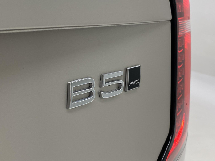Volvo XC90 B5 AWD AUT BRIGHT ULTRA 7míst na operativní leasing