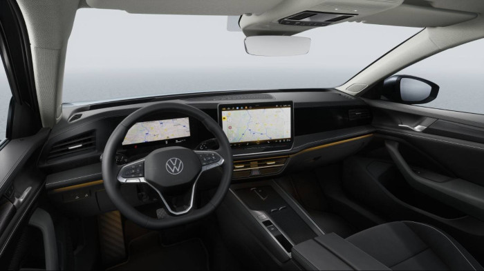 Volkswagen Passat Business 7DSG mHEV 1,5eTSI / 110kW na operativní leasing