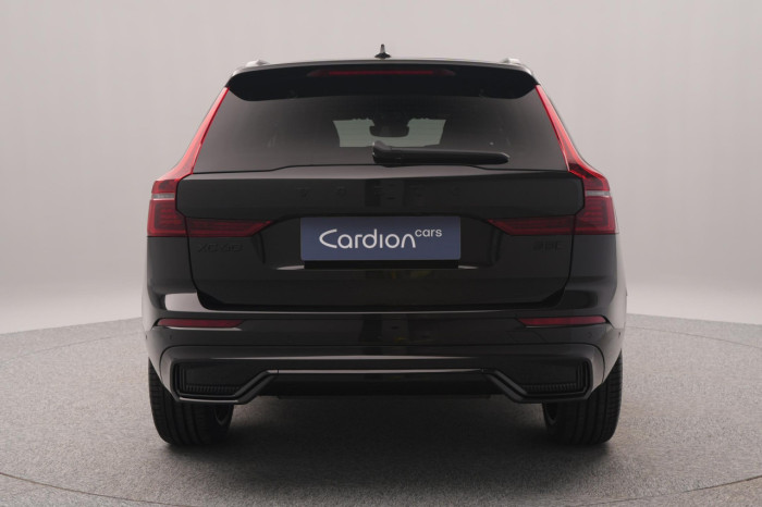 Volvo XC60 B5 AWD AUT PLUS BLACK EDITION na operativní leasing