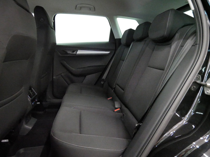 Škoda Karoq 2.0 TDI 85 kW DSG  Ambition na operativní leasing