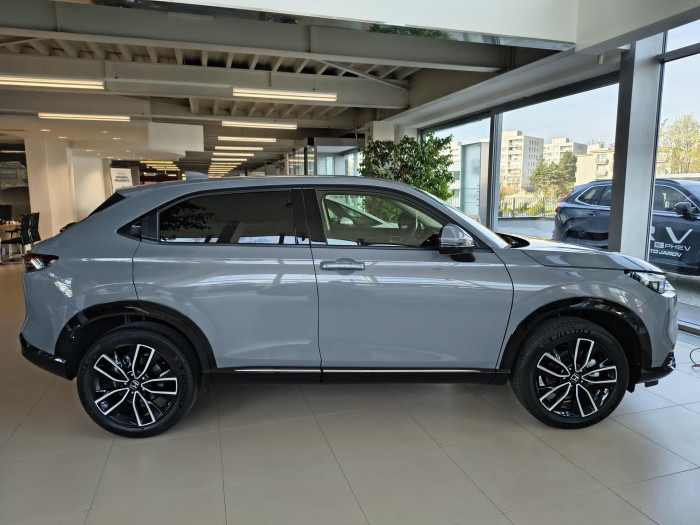 Honda HR-V e:HEV 1.5 i-MMD Advance 2027 na operativní leasing