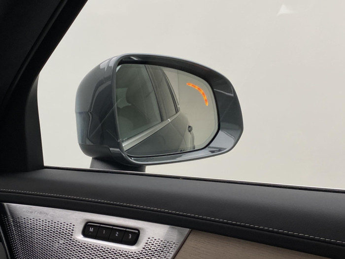 Volvo XC90 T8 AWD Plug-in BRIGHT ULTRA na operativní leasing
