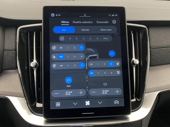 Volvo XC90 T8 AWD Plug-in DARK ULTRA na operativní leasing