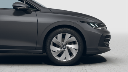 Volkswagen Golf Variant People 1,5 TSI 6G na operativní leasing