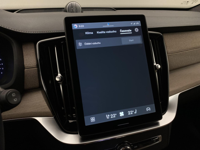 Volvo XC90 B5 AWD AUT BRIGHT PLUS na operativní leasing