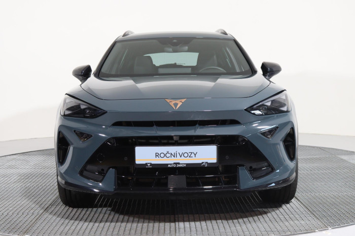 CUPRA Formentor 1.5 eTSI 150k DSG na operativní leasing