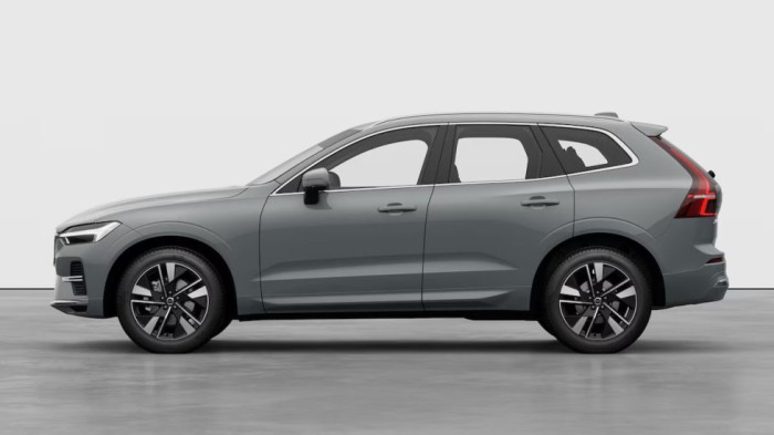 Volvo XC60 PLUS BRIGHT, B5 AWD, 184+10 kW / 250+14 HP na operativní leasing