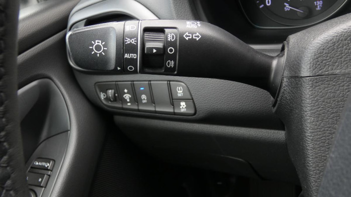 Hyundai i30 Kombi 1.5 T-GDI mHEV Smart na operativní leasing