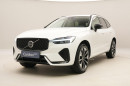Volvo XC60 B5 AWD AUT DARK PLUS na operativní leasing
