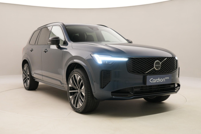 Volvo XC90 T8 AWD Plug-in DARK PLUS 7m na operativní leasing