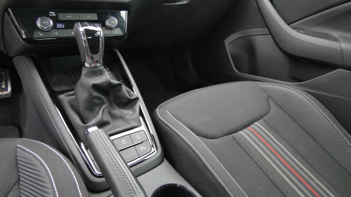 Škoda Scala 1,5TSI DSG Monte Carlo na operativní leasing
