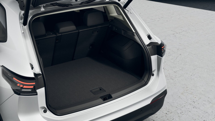 Volkswagen Tiguan People 1,5 eTSI 96 kW mHEV na operativní leasing